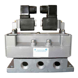 5Р4-331-13-0-1-А220 - Пневмораспределитель